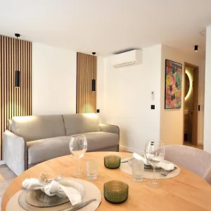 Monaco # Menton - Pool - Center - Private Parking - Clim - Fast Wifi - Solarium - Full Renovated - Beach & Sun - , Roquebrune-Cap-Martin France